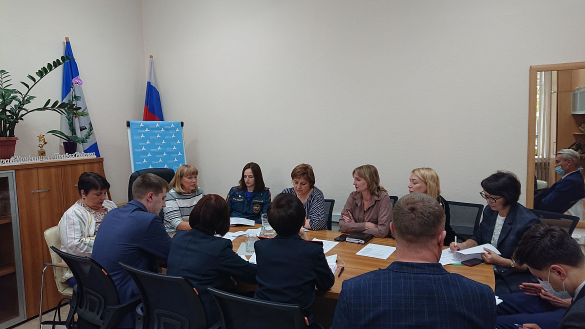 Под председательством Уполномоченного состоялось рабочее совещание по вопросам детской безопасности