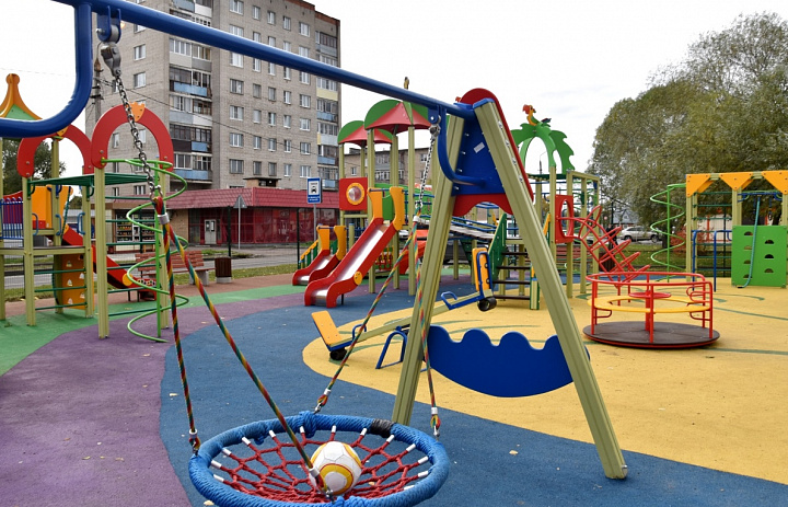 Безопасность на детских площадках: как правильно действовать родителю, если выявлены нарушения?