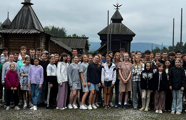 В г. Иркутске в рамках благотворительного проекта «Дорога детства и добра» находится группа детей, в составе которой 91 ребенок. 