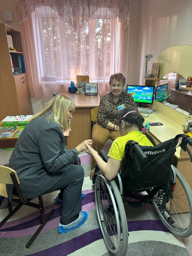  В конце сентября сотрудниками аппарата Уполномоченного при Президенте РФ по правам ребенка в рамках Всероссийской инспекции профилактики социального сиротства проинспектированы Центры социальной реабилитации «Вера» и «Багратион» г. Иркутска.