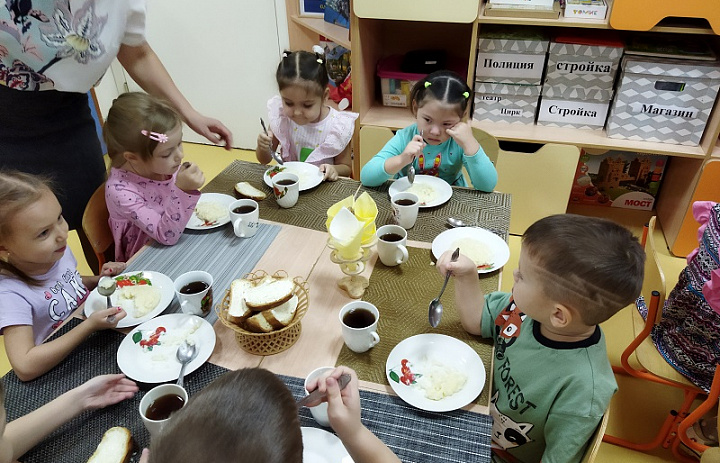 Об организации специализированного питания в дошкольных учреждениях г. Иркутска