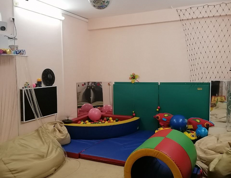 Подготовка к открытию отделения дневного пребывания для детей-инвалидов в Иркутске: надежная поддержка и перспективы развития