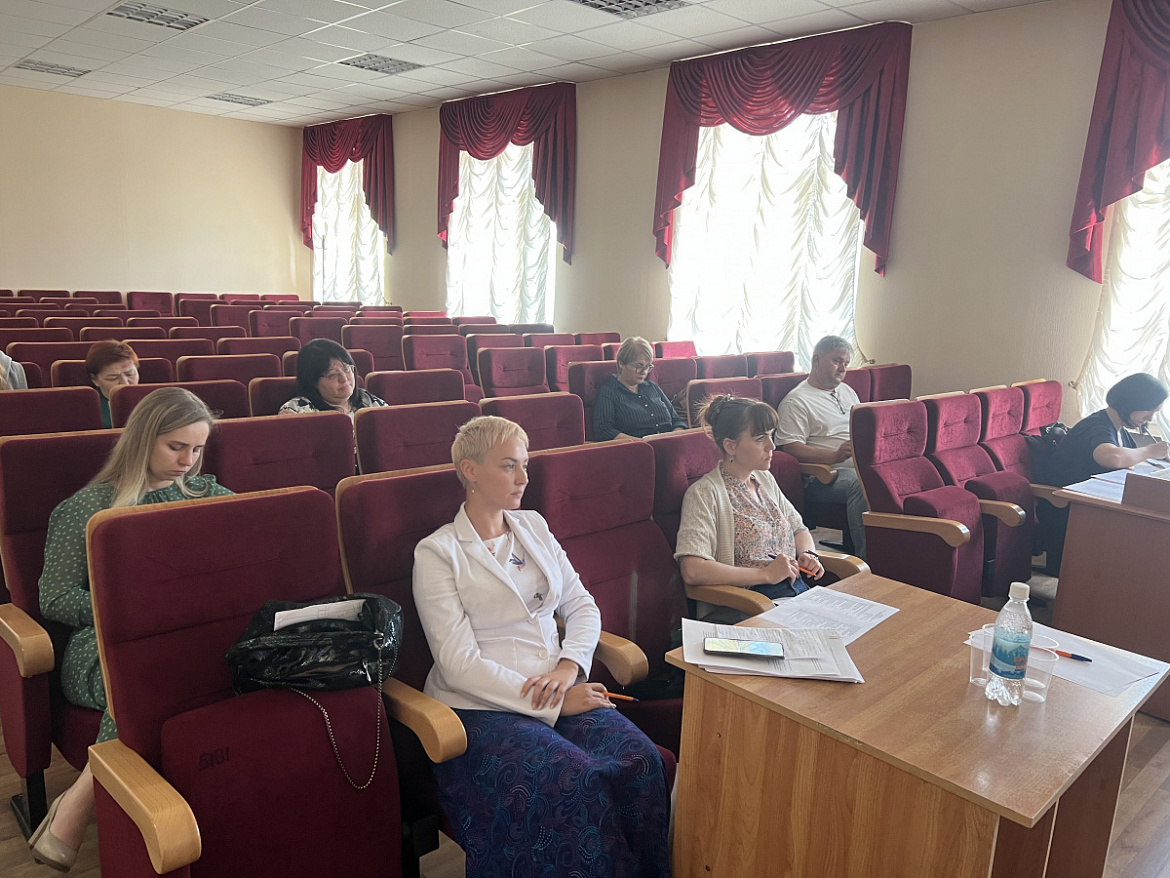 Сегодня Уполномоченный по правам ребенка в Иркутской области Татьяна Афанасьева провела круглый стол на тему: «Соблюдение прав детей-инвалидов в сфере охраны здоровья и обеспечение государственных гарантий»