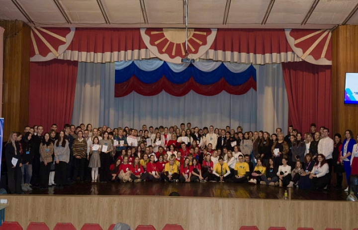 В Братске прошел семинар волонтерских объединений «Поможем делом!».